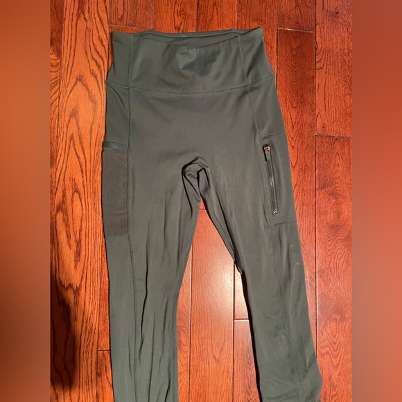 Fabletics || motion 365 legging - Picture 3 of 4